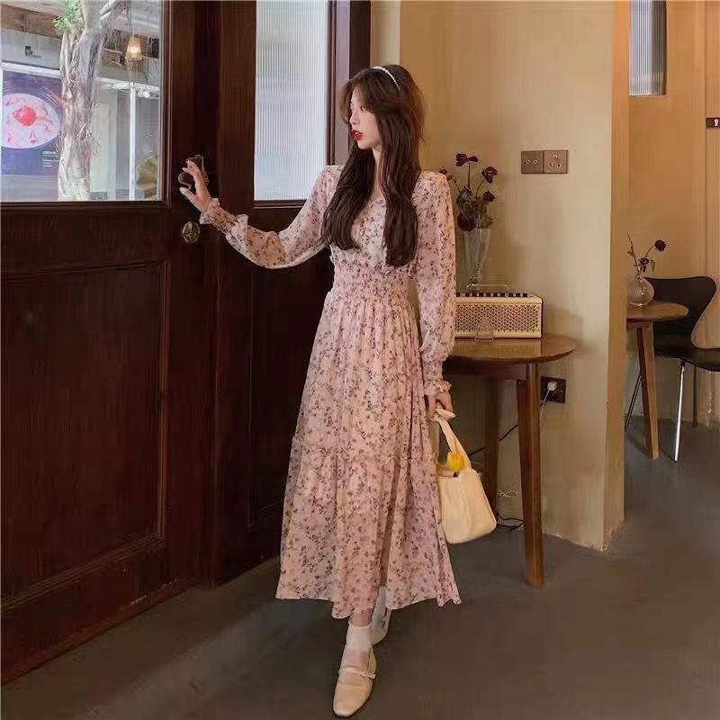 Long-sleeve Waist-cinched High-waisted V-neck Floral Chiffon Dress