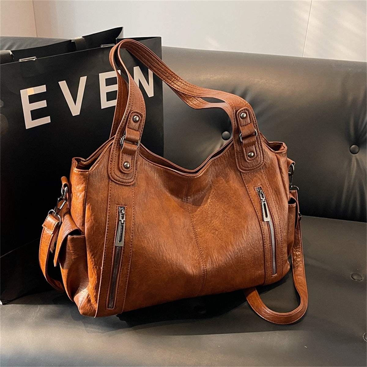 Classic Large Capacity Tote Bag